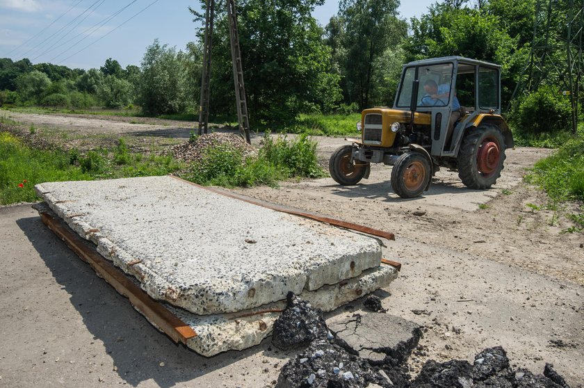 Rolnicy z Oświęcimia odcięci od pól