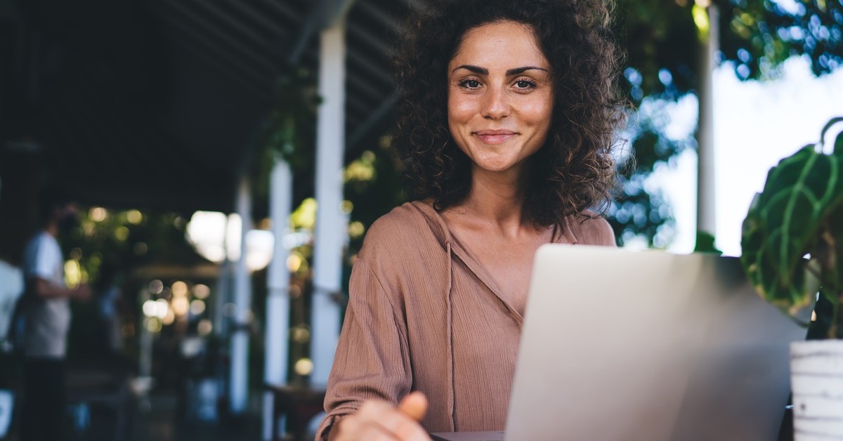 Gig economy: coraz więcej osób wybiera zarobek poza stosunkiem pracy. Oprócz dobrych pieniędzy liczy się wolność i elastyczność