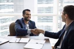 outsourcing pracowniczy wyklucza program motywacyjny. nie ma preferenc