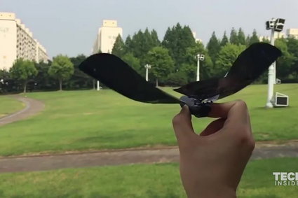 Tym dronem można sterować za pomocą smartfona