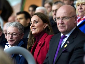 Katalin hercegné pirosban tündökölt élete egyik legfontosabb napján