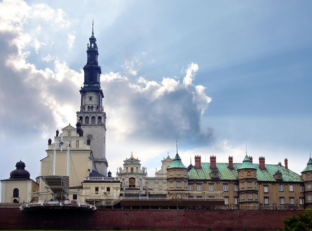 List Beaty Szydło odczytany na Jasnej Górze. "Manifestacja wiary i patriotyzmu"