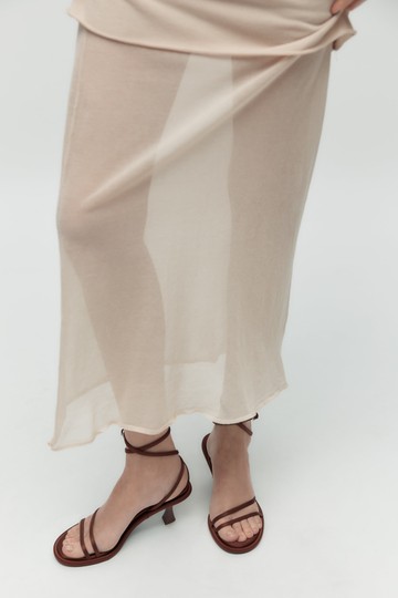 ZARA 14 995 Ft