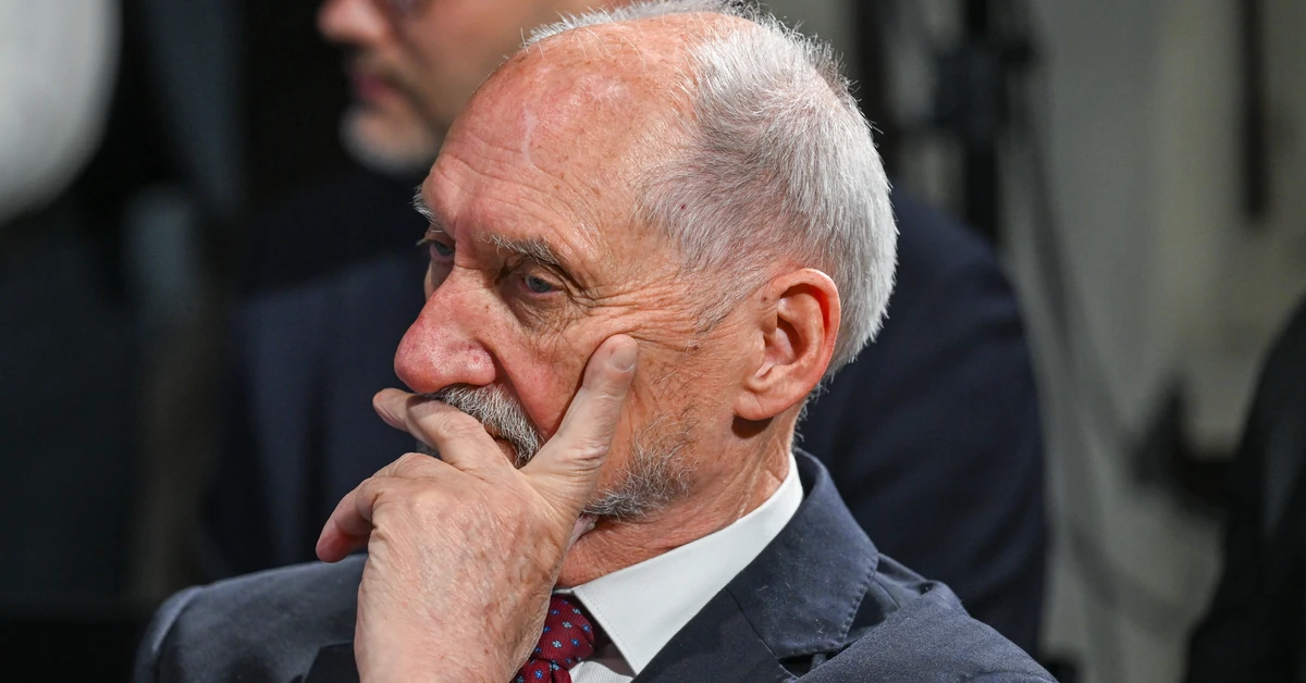 Sąd: Macierewicz ma przeprosić Laska i wpłacić 20 tys. zł na WOŚP