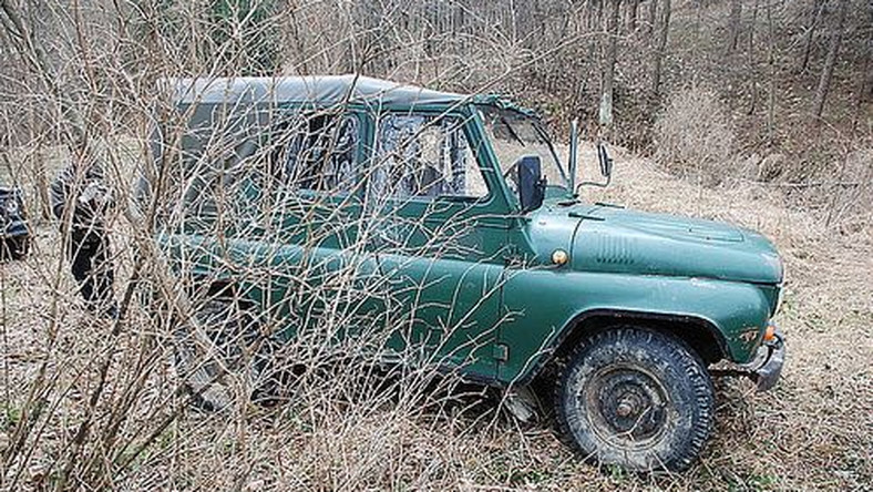 Skradziony samochód ukryli w lesie Wiadomości
