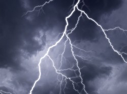 Groźne burze nawiedziły Polskę. Strażacy interweniowali ponad 370 razy