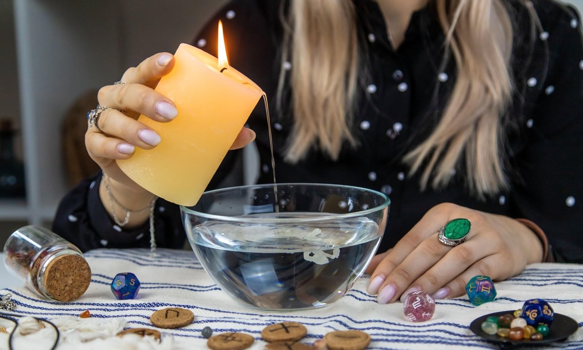 Przesądy andrzejkowe. Nie rób tego, bo ściągniesz na siebie kłopoty
