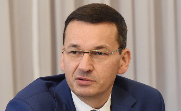 Morawiecki obiecuje 600-700 milionów. Chce zmniejszyć kolejki do lekarzy