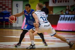 Koszykarze Energa Basket Ligi o medale mistrzostw Polski zagrają w "bańce"