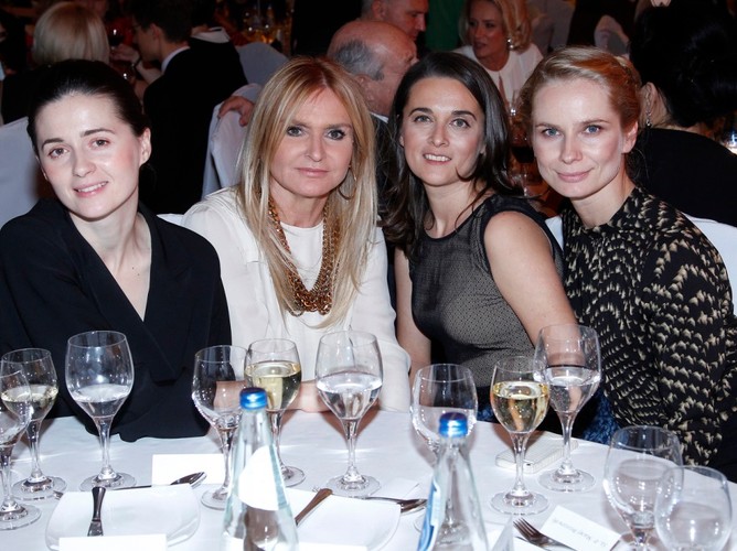 Agnieszka Grochowska, Monika Olejnik, Joanna Lorynowicz i Magdalena Cielecka