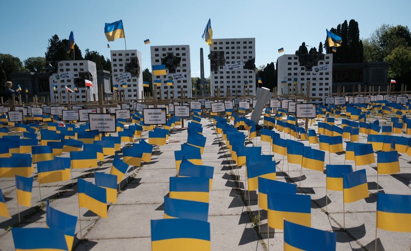 Cmentarz Mauzoleum Żołnierzy Radzieckich. Happening z okazji Dnia Zwycięstwa