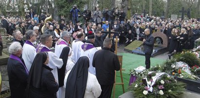 „Tata jest teraz szczęśliwy”. Wzruszające pożegnanie Wojciecha Młynarskiego