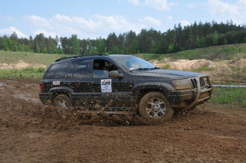 4x4 Family Adventure: rodzinna przygoda na Podlasiu