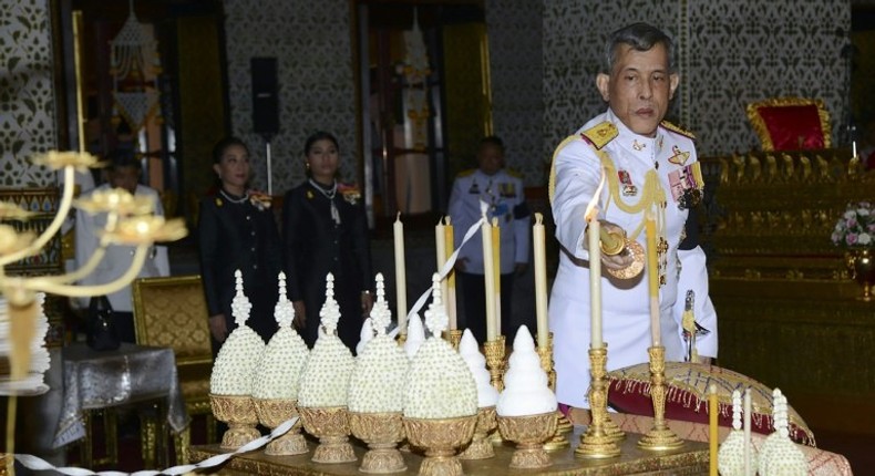 Thailand's Crown Prince Maha Vajiralongkorn taking part in a ceremony to pay respects to his late father King Bhumibol Adulyadej in Bangkok on October 23, 2016