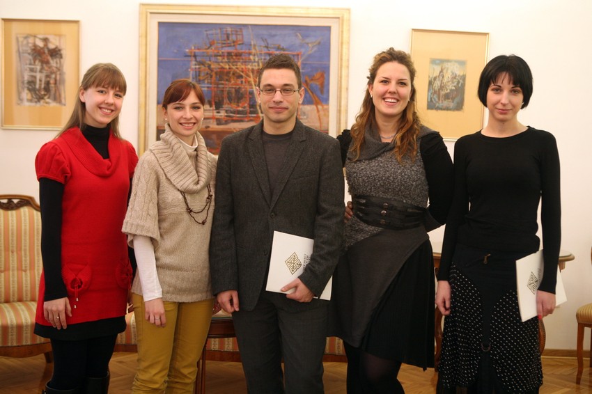 Dobili diplome za ostvaren uspeh