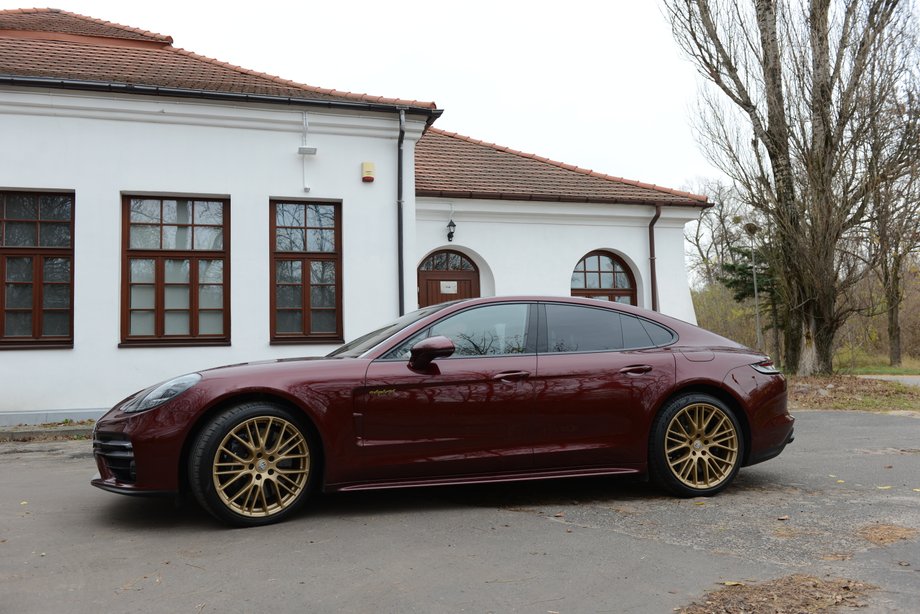 Porsche Panamera Turbo S e-hybrid