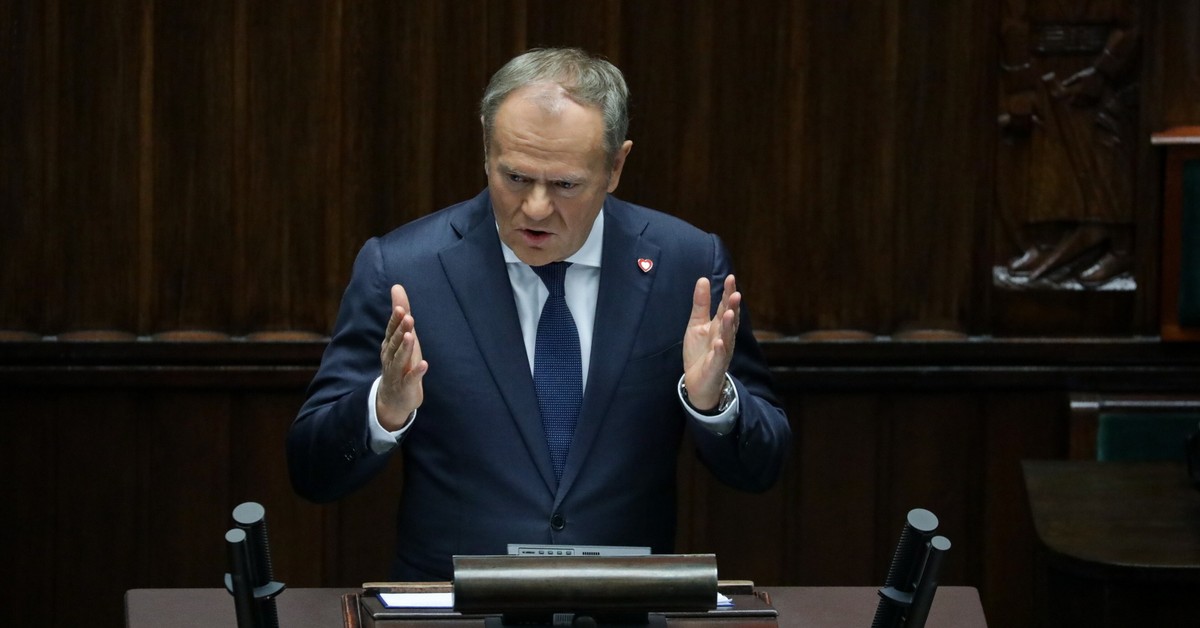 Premier reaguje na akty dywersji: zapowiada 3 stopień alarmowy Charlie na kolei