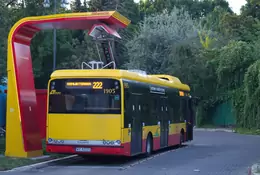 Miast nie stać na zelektryfikowany transport. Sprawdziliśmy ile "pali" elektryczny autobus, a ile z dieslem