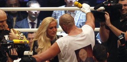 Tyson Fury zaraz po wygranej z Kliczką zaśpiewał dla żony! WIDEO