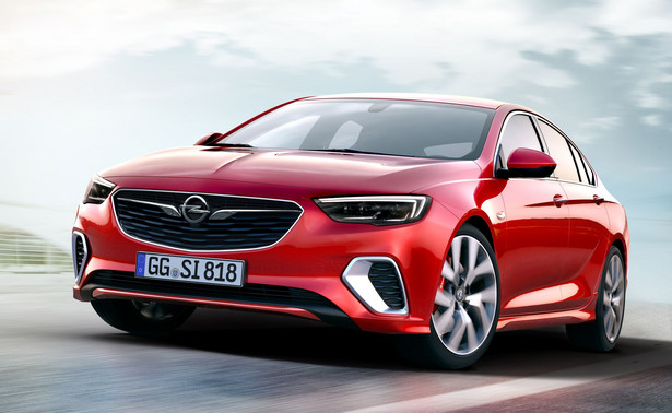 Opel insignia GSi, czyli nowa maszyna z Niemiec bije poprzednika na głowę [PIERWSZE foto]