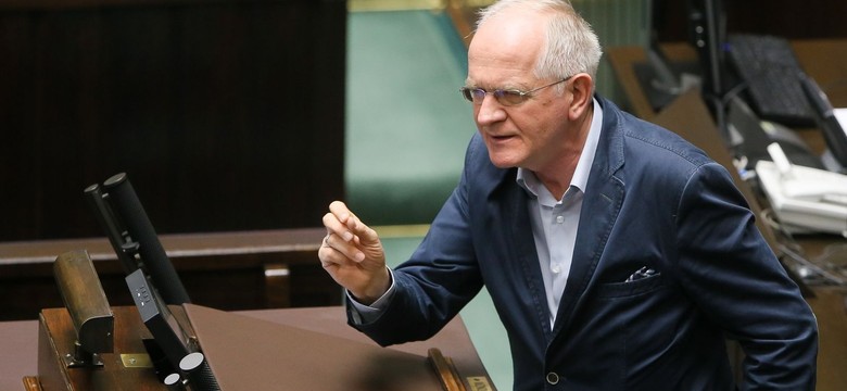 Ustawa medialna do komisji. PiS zapowiada konsultacje, Kukiz sięga po bolszewików, opozycja mówi o propagandzie