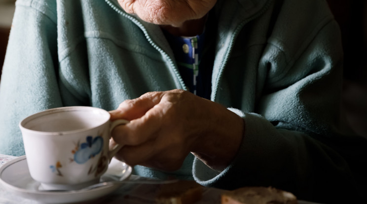 A 107 éves asszony rengeteg teát iszik /Illusztráció: Northfoto