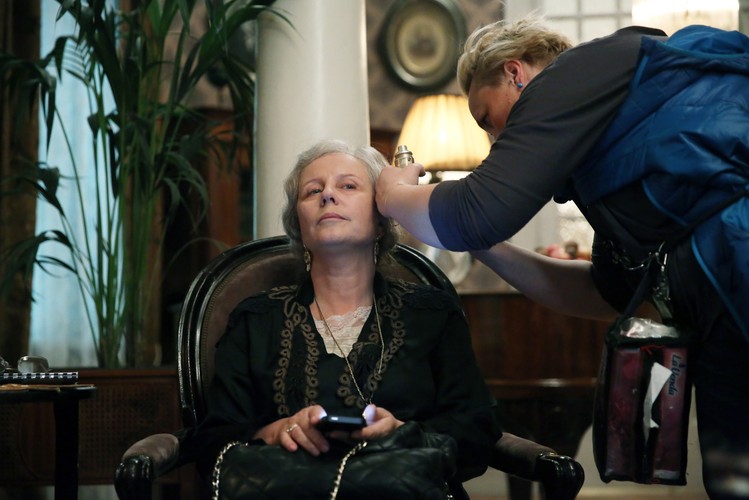 Krystyna Janda na planie filmu 'Panie Dulskie'