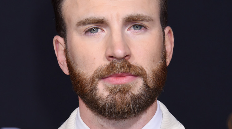 Chris Evans véletlenül egy péniszfotót osztott meg a rajongóival./ Fotó: Northfoto