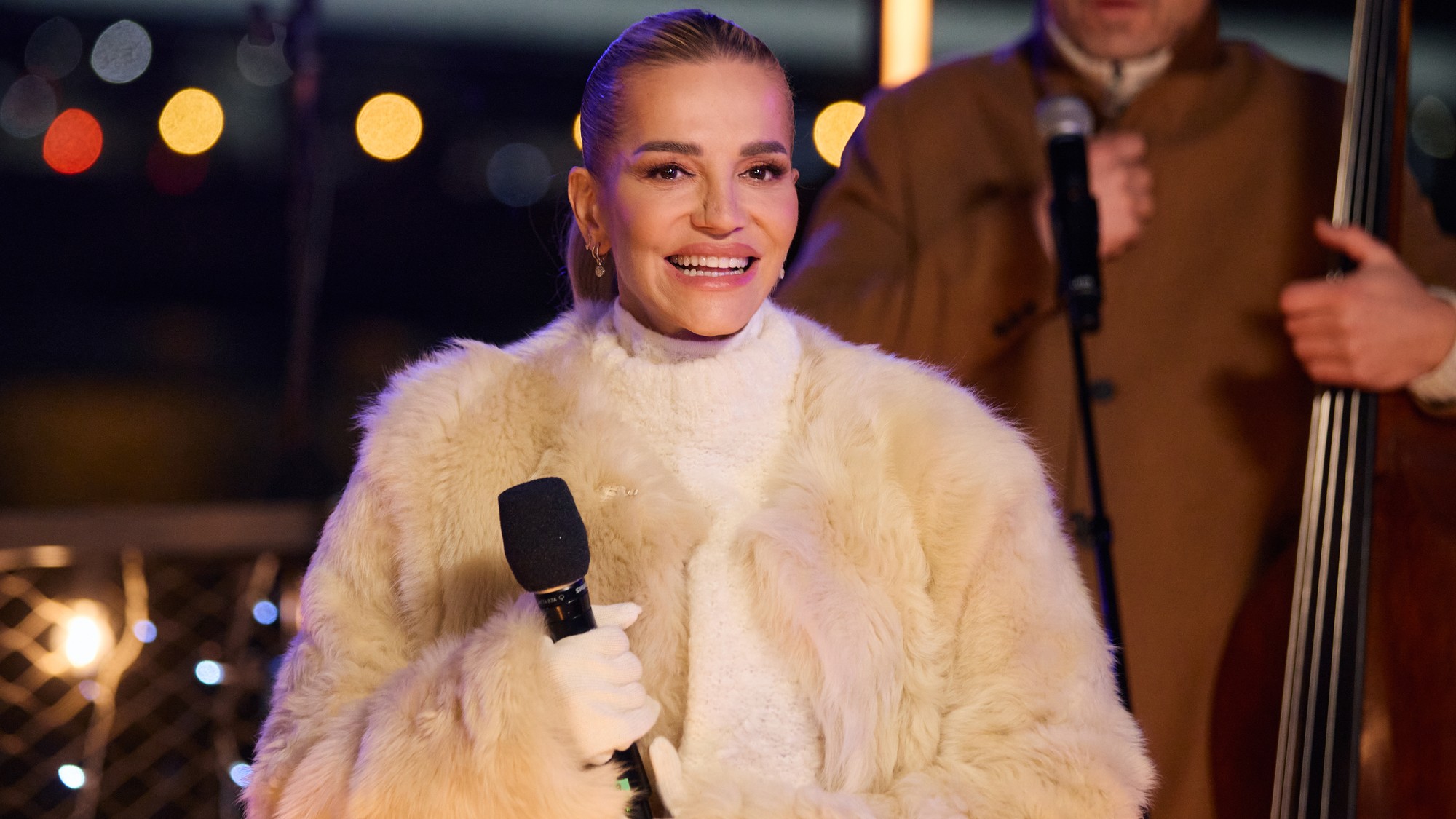 Zábavný program Silvester s Kandráčovcami - Dara Rolins.