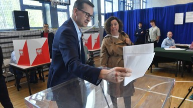 Mateusz Morawiecki odpowiada Patrykowi Jakiemu. "Próbował mnie opluwać"