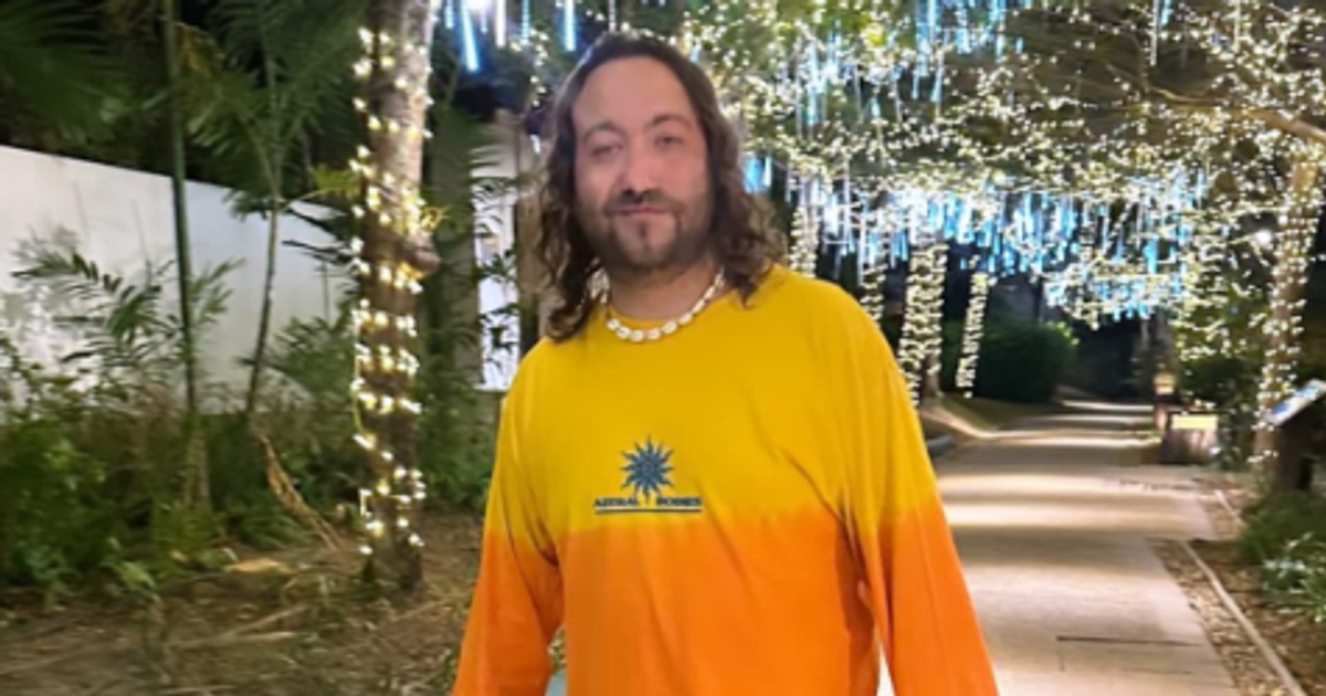 Stefan Đurić Rasta promenio frizuru, neprepoznatljiv na novim slikama ...