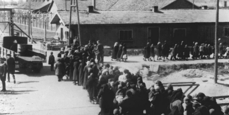 Bunt Sonderkommando w Auschwitz. Okrutna zemsta Niemców