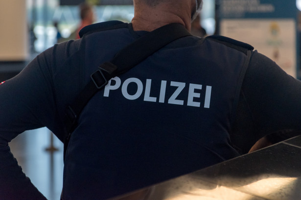 Dwie osoby zginęły w ataku z użyciem noża w Hamburgu