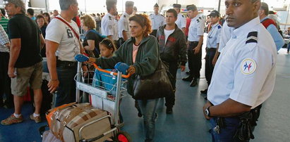 Prezydent Sarkozy wyrzuca Romów z Francji