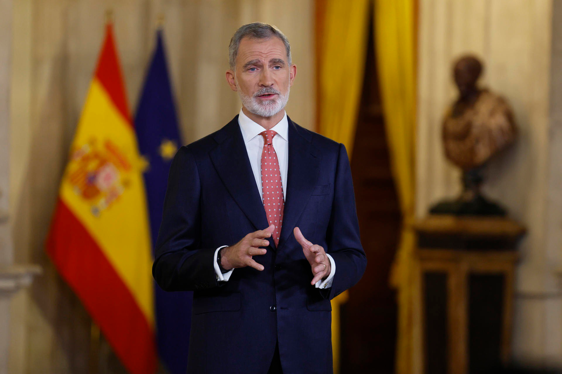 Felipe VI alerta en Navidad de una «crisis de confianza inquietante»