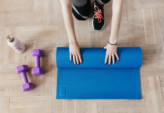 Planujesz więcej ruchu w nowym roku? Te sprzęty umożliwią trening w domu