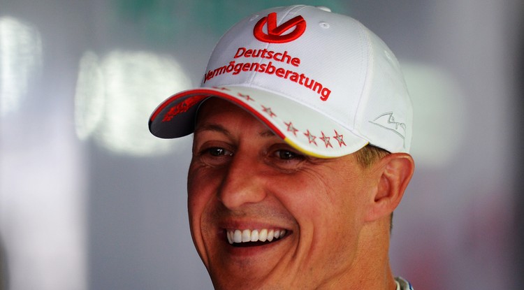 Örül az egész Schumacher család! Fotó: Getty Images