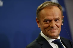 Tusk o 'najbliższym lotnisku w Berlinie': Czyli PiS to na serio z tym 'für Deutschland'