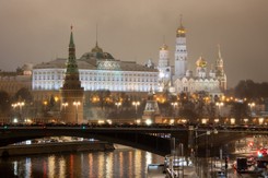 Kreml będzie świecił jak choinka... Putin nie chce się ugiąć przed 'zagranicznymi agentami'