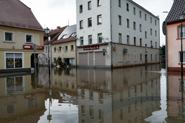 Powódź w Polsce. Podtopiony Wień