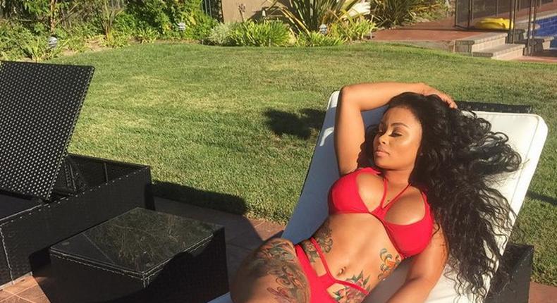 Hip Hop model, Blac Chyna, shares steaming hot bikini bod