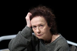 joanna szczepkowska ponownie uderza w karola nawrockiego. "zła twarz z martwym intelektem"