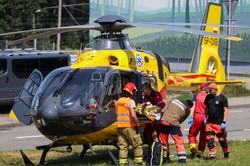 Dramat w kopalni Rydułtowy. 2 górników wciąż pod ziemią po silnym wstrząsie