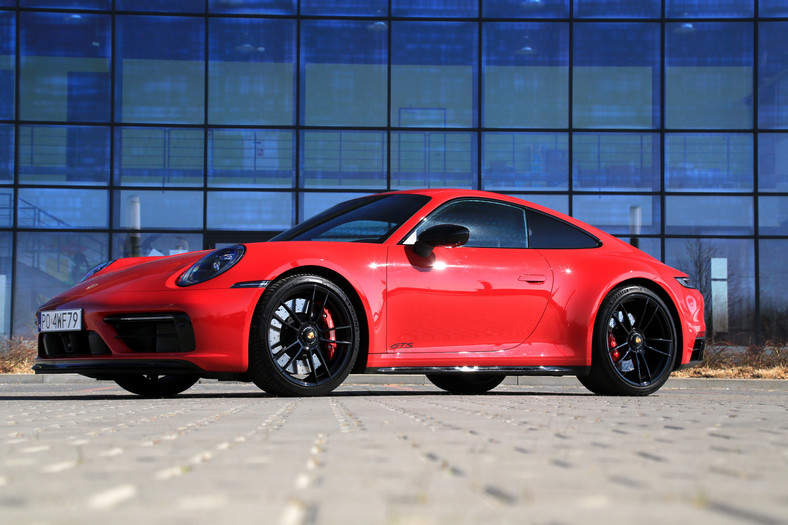 Porsche 911 GTS (2022 r., 992)