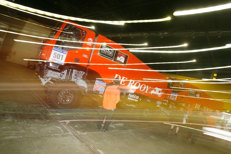 Buenos żyje Rajdem Dakar 2011 (Fot. Rallyworld©Willy Weyens)