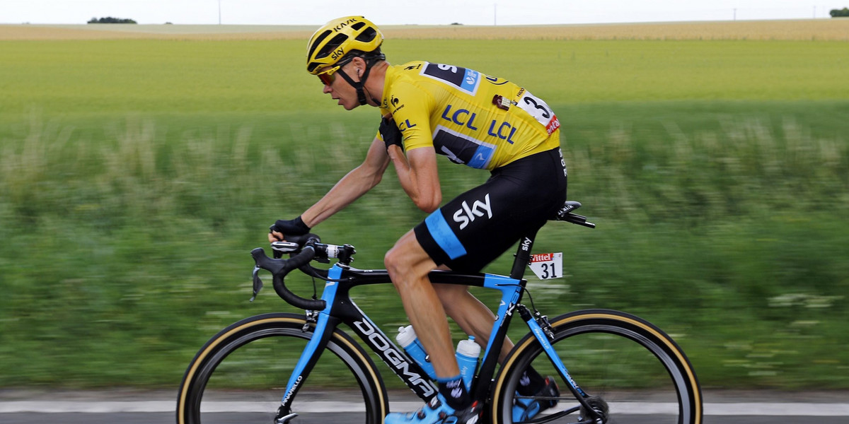 Nietypowy atak na lider Tour de France - Chrisa Froome'a!