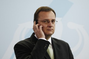 Skandal korupcyjny w Czechach: polityczne trzęsienie ziemi nie wystraszyło inwestorów