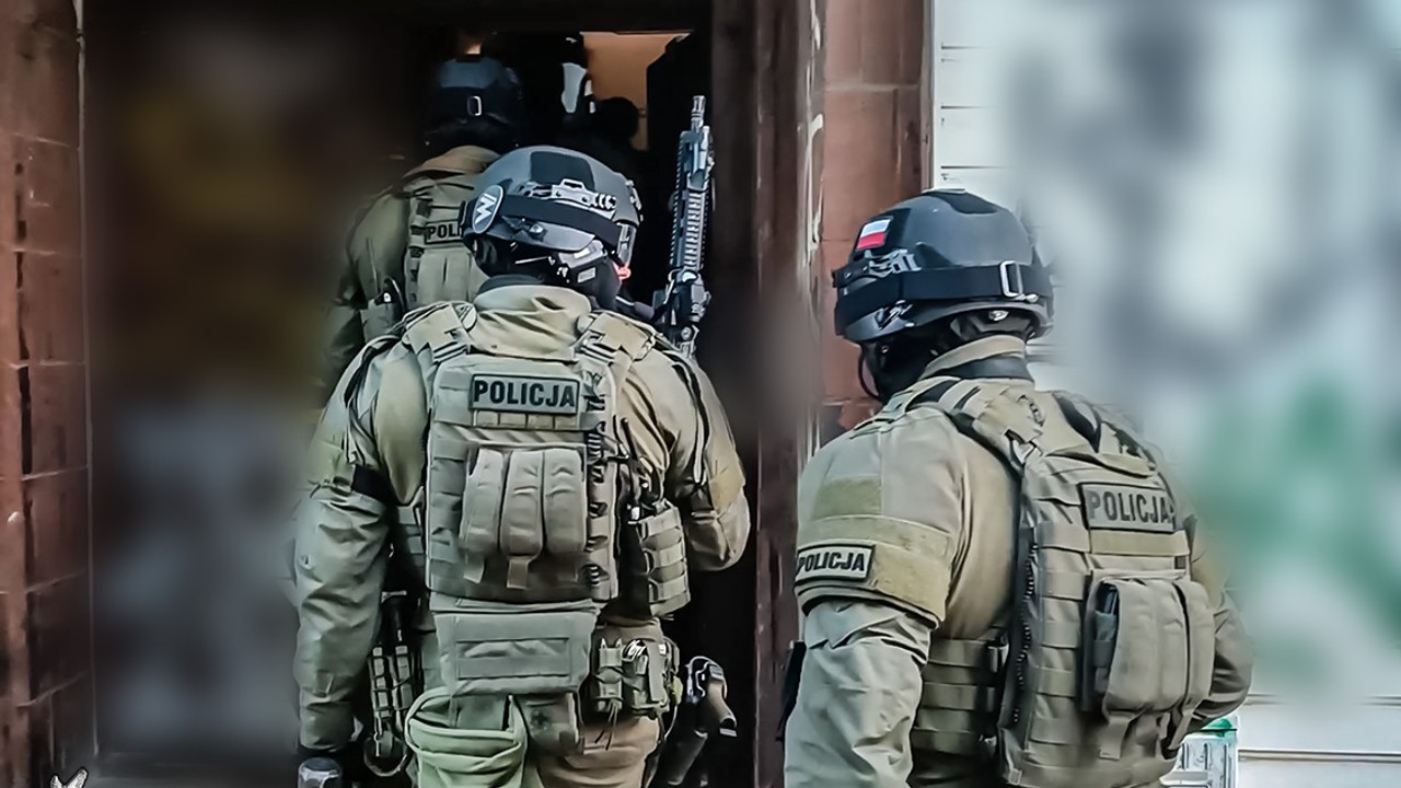 Był poszukiwany od 22 lat za zabójstwo. "Łowcy głów" złapali groźnego gangstera