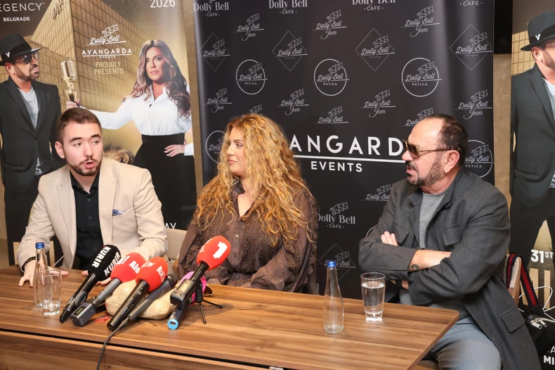 Indira Radić i Mile Kitić