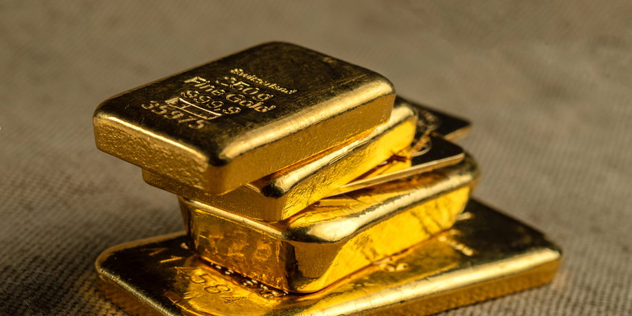 Złoto jest dla inwestorów jedną z bezpiecznych przystani